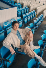 Load image into Gallery viewer, NYLON CARGO BALLOON PANTS - BEIGE