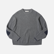 Load image into Gallery viewer, PATCH ROUND PULLOVER KNIT - GREY