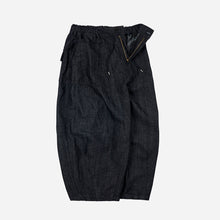 Load image into Gallery viewer, DENIM BALLOON PANTS - INDIGO