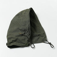Load image into Gallery viewer, OSCAR SHORT FISHTAIL PARKA JACKET - OLIVE