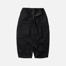 Load image into Gallery viewer, TWILL CARGO BALLOON PANTS - BLACK