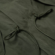 Load image into Gallery viewer, OSCAR SHORT FISHTAIL PARKA JACKET - OLIVE