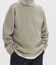 Load image into Gallery viewer, PATCH ROUND PULLOVER KNIT - OATMEAL