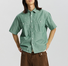 Load image into Gallery viewer, CHAMBRAY BIG POCKET HALF SHIRT - GREEN