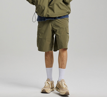 Load image into Gallery viewer, MICRO RIPSTOP CARGO SHORTS - LIGHT OLIVE