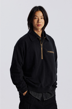 Load image into Gallery viewer, Vintage Dyeing Half Zip Sweat - Vintage Black