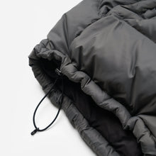 Load image into Gallery viewer, Altavia Down Parka - Gun Metal