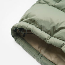 Load image into Gallery viewer, ALTAVIA DOWN JACKET - LIGHT OLIVE