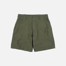Load image into Gallery viewer, BACKSATIN ESSENTIAL FATIGUE SHORTS - OLIVE