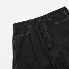 Load image into Gallery viewer, CURVED DENIM PANTS - BLACK