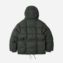 Load image into Gallery viewer, Karakoram Down Parka - Dark Green