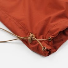 Load image into Gallery viewer, MICRO RIPSTOP ANORAK JACKET - BRICK