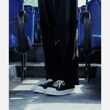 Load image into Gallery viewer, NODE DECK SHOE - BLACK