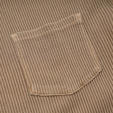 Load image into Gallery viewer, PIGMENT DYEING WAFFLE LS T-SHIRT - TAN
