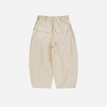 Load image into Gallery viewer, TWILL BALLOON PANTS - IVORY
