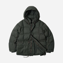 Load image into Gallery viewer, KARAKORAM DOWN PARKA JACKET - DARK GREEN