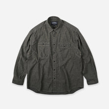 Load image into Gallery viewer, 1920'S CHAMBRAY WORK SHIRT - MUD
