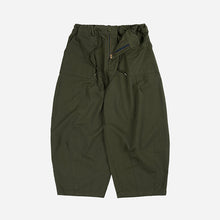 Load image into Gallery viewer, TWILL BALLOON PANTS - OLIVE
