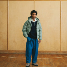 Load image into Gallery viewer, ALTAVIA DOWN JACKET - LIGHT OLIVE
