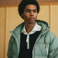 Load image into Gallery viewer, ALTAVIA DOWN JACKET - LIGHT OLIVE
