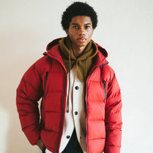 Load image into Gallery viewer, ALTAVIA DOWN JACKET - RED
