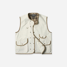 Load image into Gallery viewer, HERITAGE HUNTING VEST - CREAM
