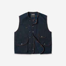 Load image into Gallery viewer, HERITAGE HUNTING VEST - NAVY
