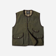 Load image into Gallery viewer, HERITAGE HUNTING VEST - OLIVE
