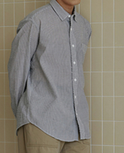 Load image into Gallery viewer, OG STRIPE SEERSUCKER SHIRT - BLACK
