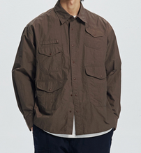 Load image into Gallery viewer, NYLON UTILITY POCKET OVERSHIRT - BROWN
