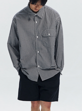 Load image into Gallery viewer, EASE GINGHAM CHECK SHIRT - BLACK
