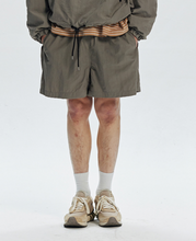 Load image into Gallery viewer, MONDRIAN LIGHT SHORTS - MUD
