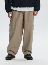 Load image into Gallery viewer, POCKET BALLOON PANTS - BEIGE
