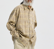 Load image into Gallery viewer, GATHERED SEERSUCKER CHECK SHIRT - BEIGE
