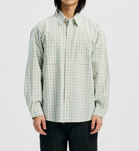 Load image into Gallery viewer, MELANGE CHECK WORK SHIRT - PALE GREEN
