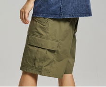 Load image into Gallery viewer, MICRO RIPSTOP CARGO SHORTS - LIGHT OLIVE
