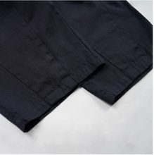 Load image into Gallery viewer, Twill Balloon Pants - Navy
