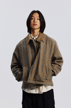 Load image into Gallery viewer, Wool Heritage Hunting Jacket - Pistachio
