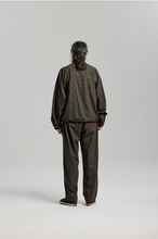 Load image into Gallery viewer, Wool Half Pullover - Forest Black
