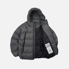Load image into Gallery viewer, Altavia Down Parka - Gun Metal
