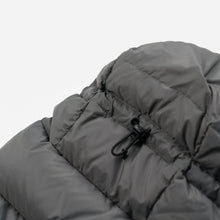 Load image into Gallery viewer, Altavia Down Parka - Gun Metal
