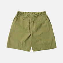 Load image into Gallery viewer, COMFORTABLE BANDING SHORTS - MOSS GREEN
