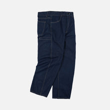 Load image into Gallery viewer, CURVED DENIM PANTS - INDIGO
