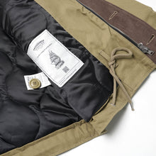 Load image into Gallery viewer, Edgar N-1 Deck Jacket - Beige
