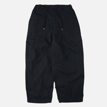 Load image into Gallery viewer, FOLD FATIGUE WIDE PANTS - BLACK
