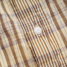 Load image into Gallery viewer, GATHERED SEERSUCKER CHECK SHIRT - BEIGE
