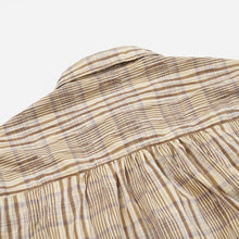 Load image into Gallery viewer, GATHERED SEERSUCKER CHECK SHIRT - BEIGE
