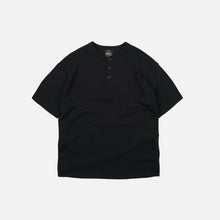 Load image into Gallery viewer, HENLEY HALF T-SHIRT - BLACK
