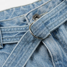Load image into Gallery viewer, LYOCELL BELTED DENIM SHORTS - LIGHT BLUE
