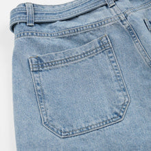Load image into Gallery viewer, LYOCELL BELTED DENIM SHORTS - LIGHT BLUE
